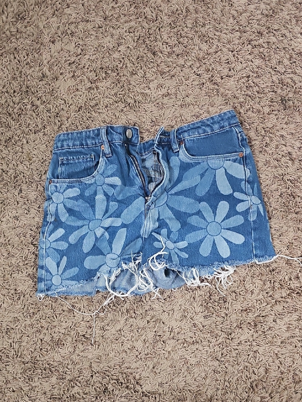 Denim Floral Cutoff Shorts in Blue